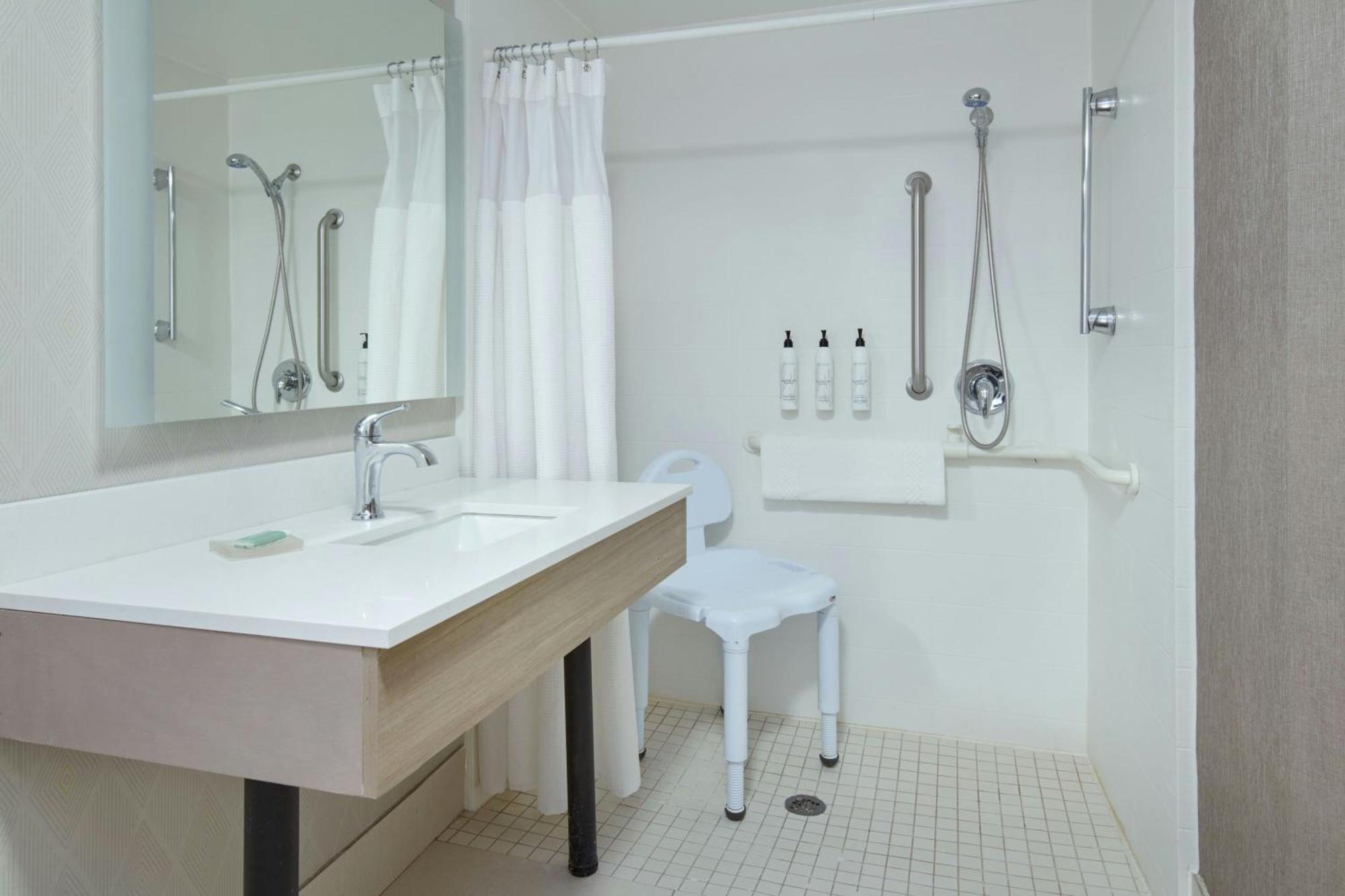 Springhill Suites Detroit Southfield Bagian luar foto